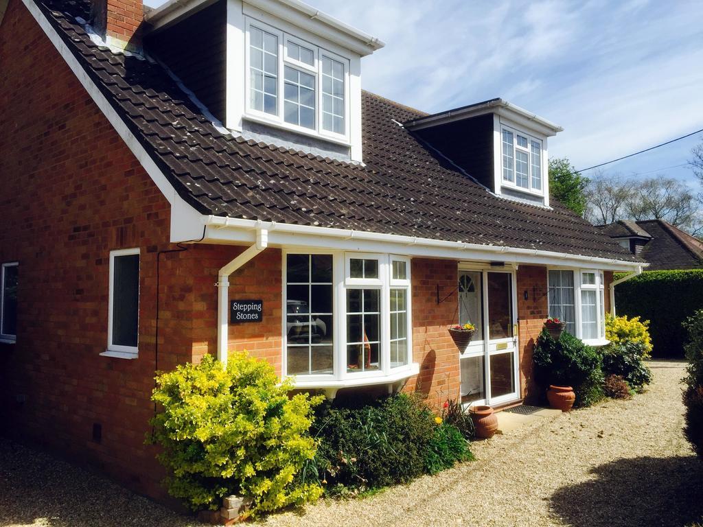 Stepping Stones B&B Lymington Bagian luar foto