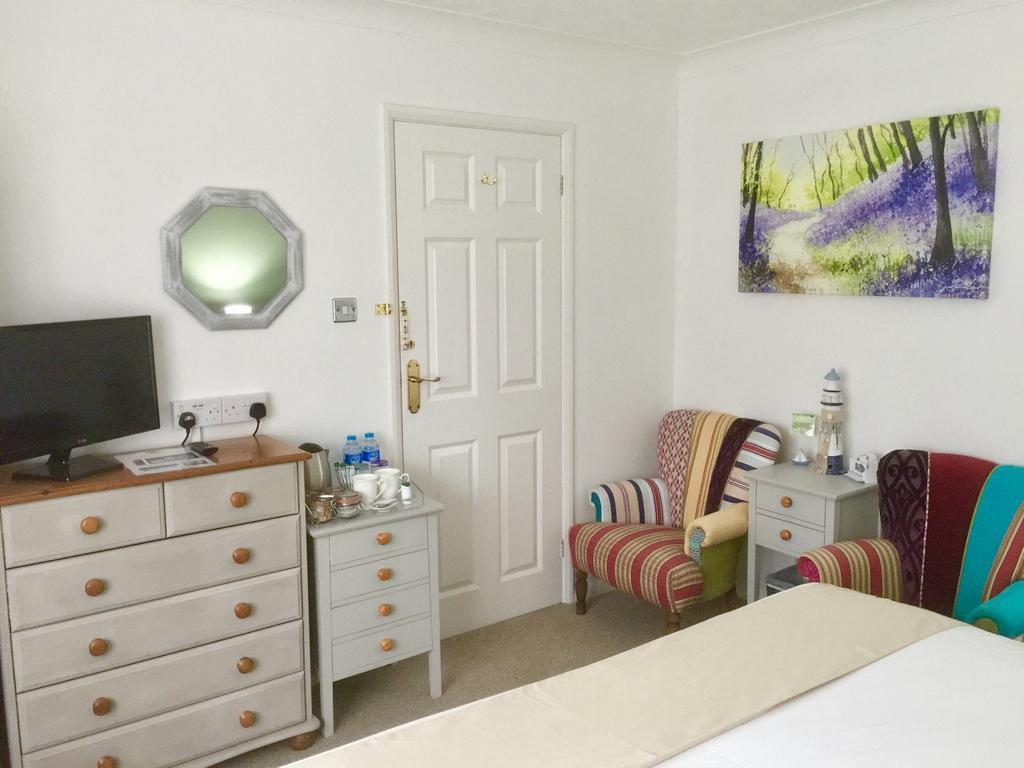 Stepping Stones B&B Lymington Bagian luar foto