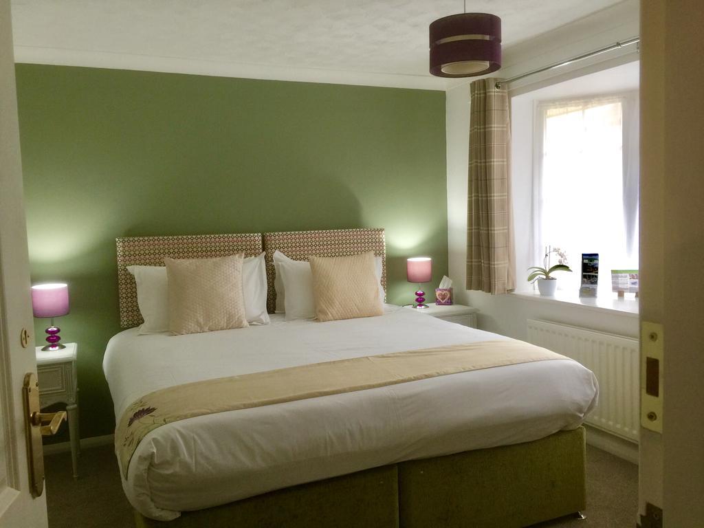 Stepping Stones B&B Lymington Bagian luar foto